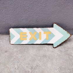 Placa em chapa com...