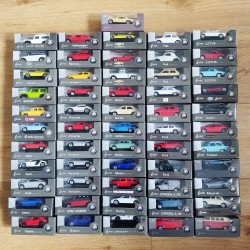 Lote de 56 miniaturas 1/60...