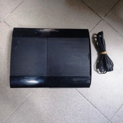 Playstation 3 com cabo