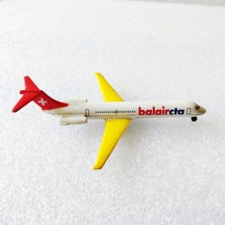 Avião Douglas MD-80...