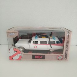 Ghotbusters Ecto-1...